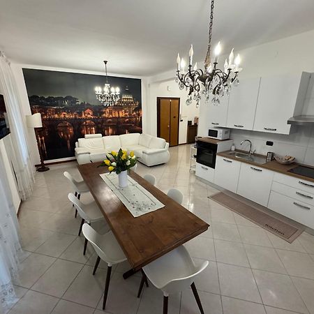 Vacanze Romane Apartment In Rom Eksteriør billede